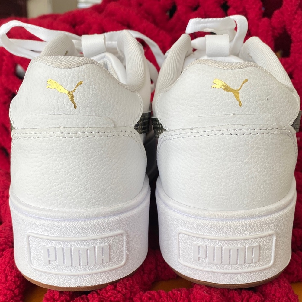 Puma Women's White and Camouflage Sneakers - Picture 2 of 8